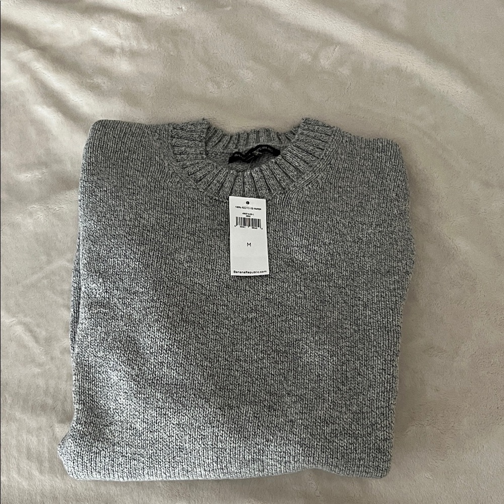 Banana Republic Men's Heather Gray Crewneck Sweater